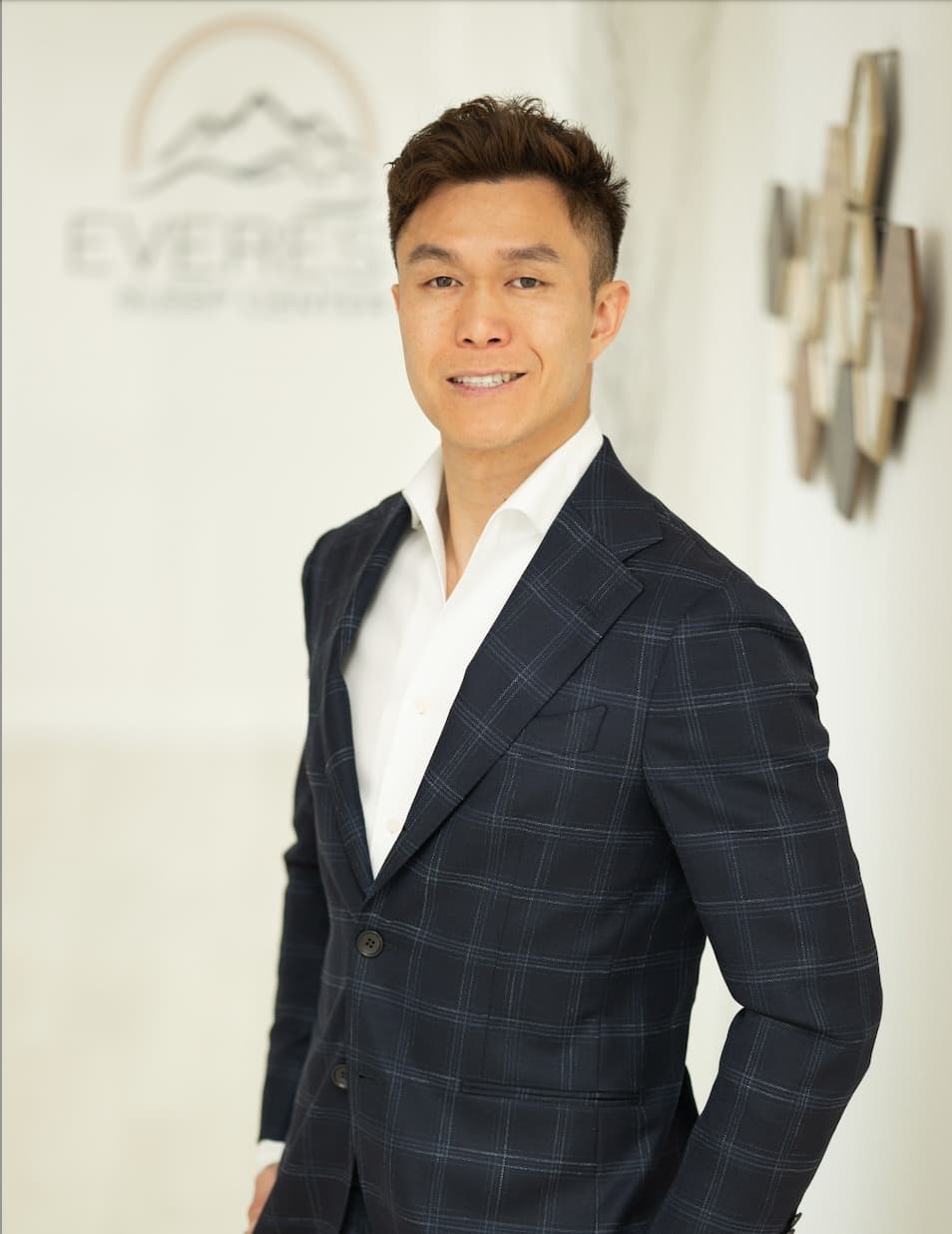 Meet Dr. Henry Qiu